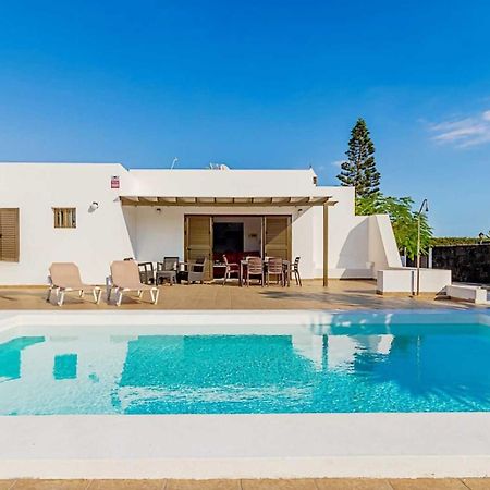 Villa Maria En Playa Blanca Екстериор снимка