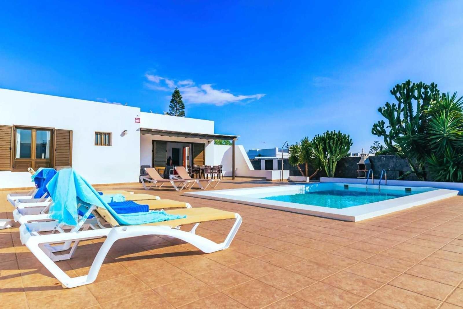 Villa Maria En Playa Blanca Екстериор снимка
