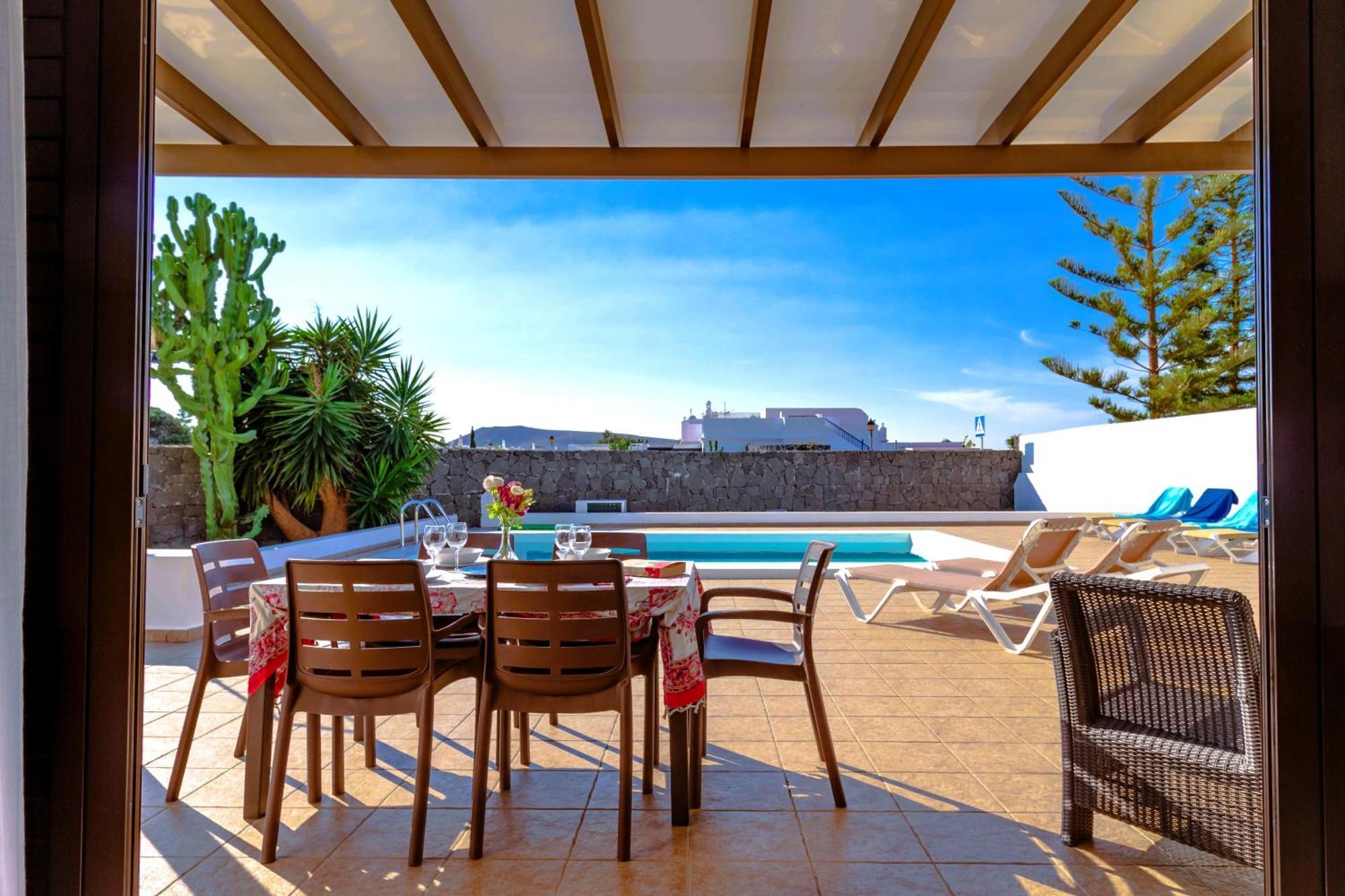 Villa Maria En Playa Blanca Екстериор снимка